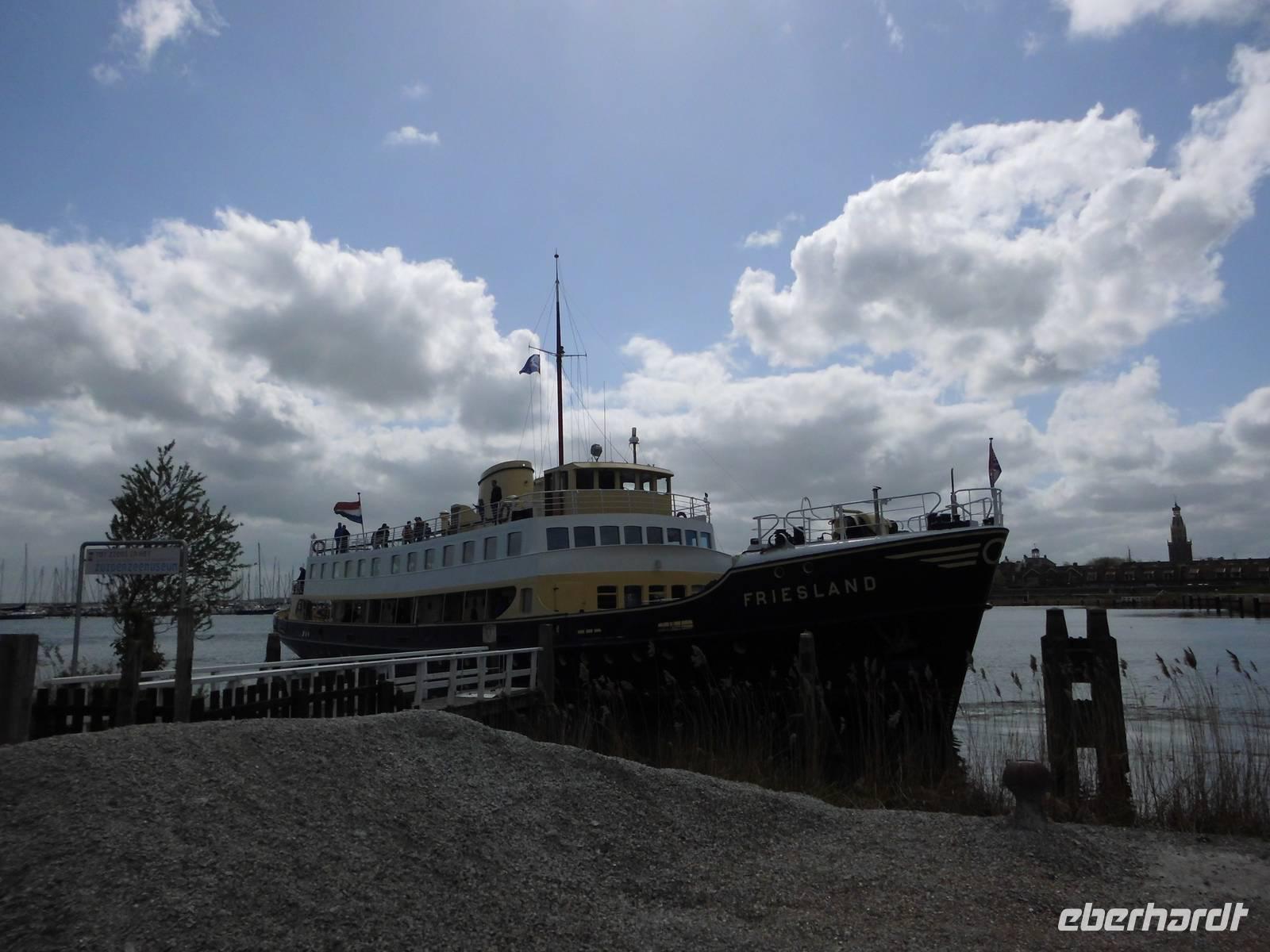 Der Dampfer 