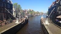 Grachtenschleuse in Amsterdam &ndash; &copy; Stefan Jahnke (Eberhardt TRAVEL)