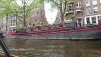 Lange Hausboote mit vielen Blumen &ndash; &copy; Stefan Jahnke (Eberhardt TRAVEL)