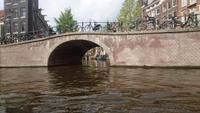 Brücken über die Grachten und überall Fahrräder &ndash; &copy; Stefan Jahnke (Eberhardt TRAVEL)