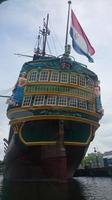 Am Nachbau des Segelschiffes Amsterdam &ndash; &copy; Stefan Jahnke (Eberhardt TRAVEL)