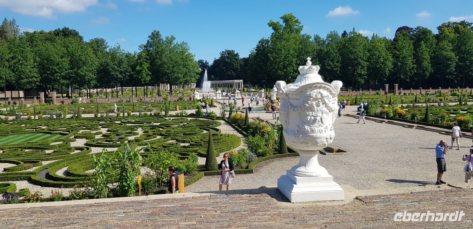 Schloss Het Loo bei Apeldoorn - barocker Garten.jpg &ndash; &copy; Marion Kottlos (Eberhardt TRAVEL)
