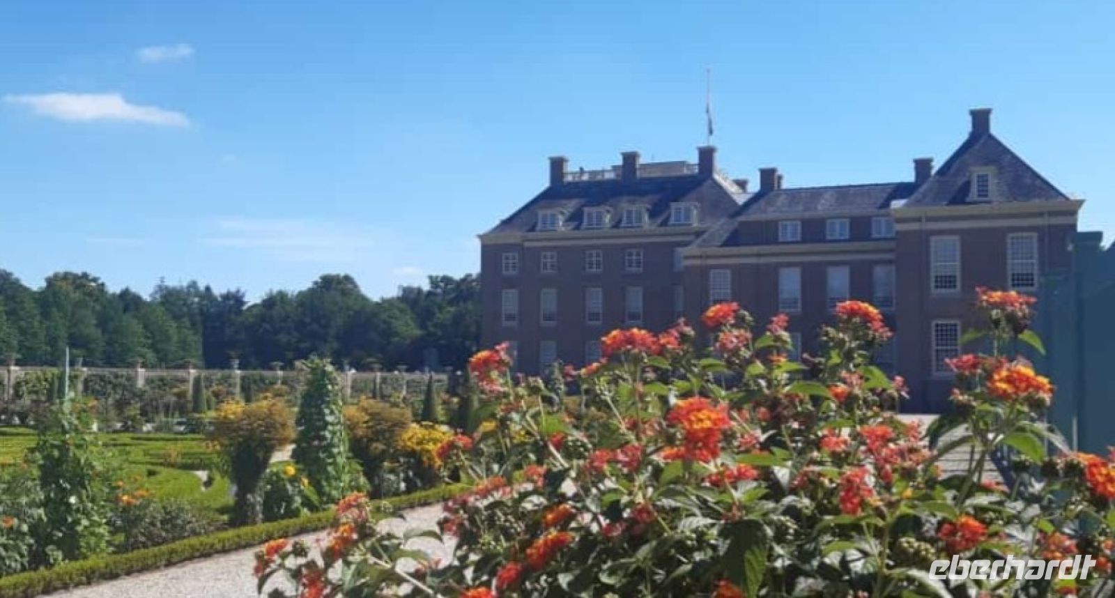 Schloss Het Loo bei Apeldoorn - barocker Garten.jpg &ndash; &copy; Marion Kottlos (Eberhardt TRAVEL)