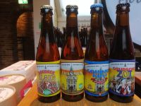 Produkte der Sirup-Waffeln-Bäckerei in Gouda &ndash; &copy; Andrej Kulikov (Eberhardt TRAVEL)
