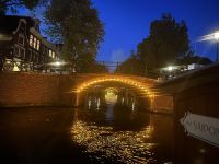 Abend in Amsterdam - Grachtenrundfahrt mit BBQ  &ndash; &copy; Sabine Letzybyll (Eberhardt TRAVEL)