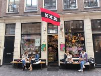 Amsterdam Stadtführung + Flagge &ndash; &copy; Heike Jack (Eberhardt TRAVEL)