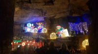 Valkenburg - Weihnachtsmarkt untertage in der Gemeindegrotte - Einkehr im Santa Rock Cafe