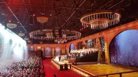 Weihnachtskonzerts von André Rieu in der MECC Arena Maastricht - Let it Snow! mit Emma Kok