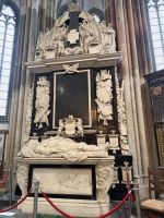 Grab in der Domkirche - Baron van Gendt &ndash; &copy; Sabine Letzybyll (Eberhardt TRAVEL)