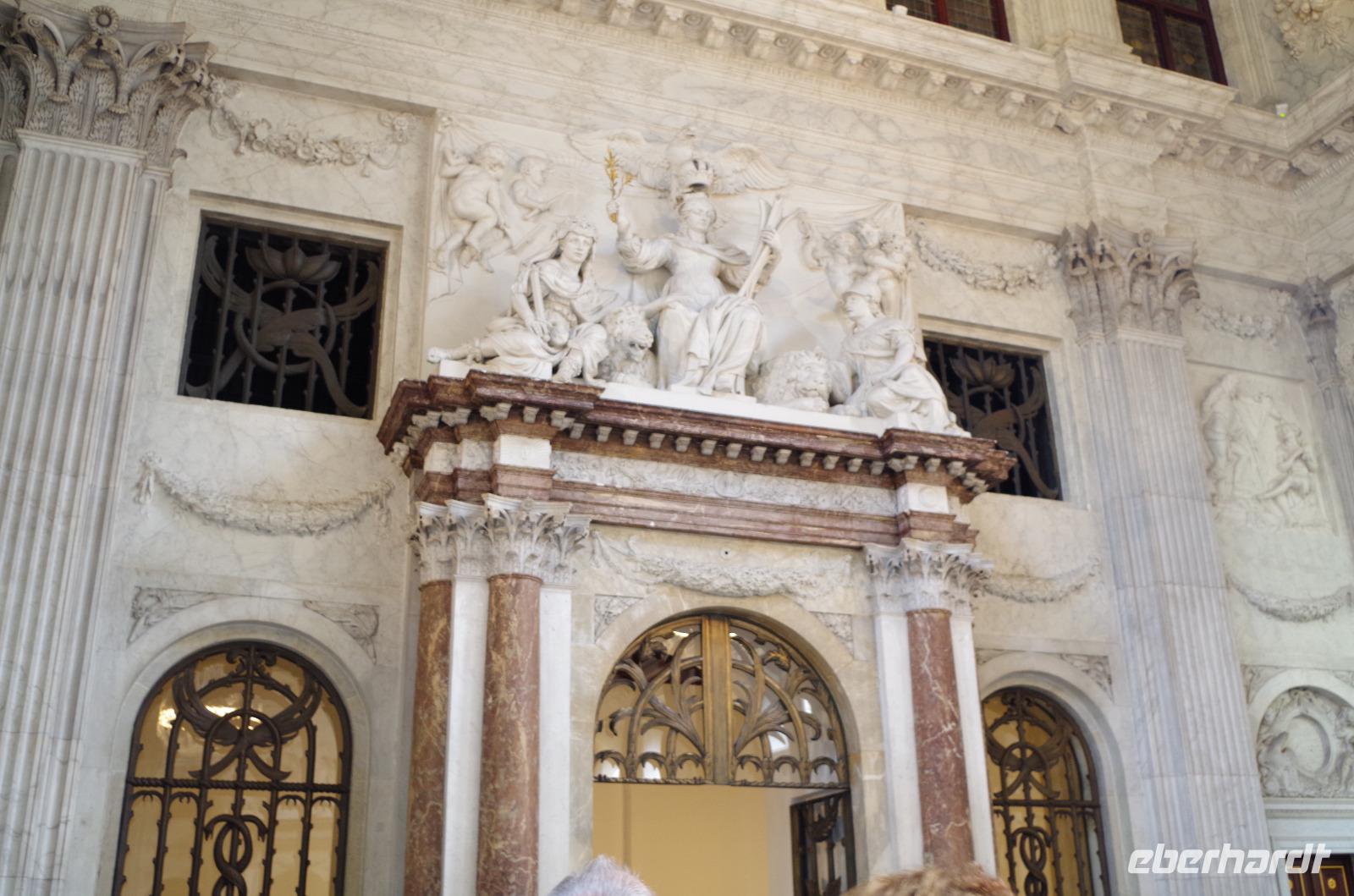 Königspalast (2) &ndash; &copy; Cathleen Schaper (Eberhardt TRAVEL)