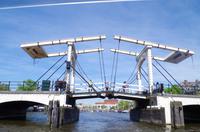 Magere Brug &ndash; &copy; Cathleen Schaper (Eberhardt TRAVEL)