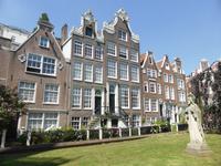 Amsterdam - Begijnenhof &ndash; &copy; Claudia Bernhardt (Eberhardt TRAVEL)