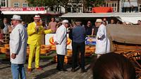 Käsemarkt in Gouda &ndash; &copy; Dr. Michael Krause (Eberhardt TRAVEL)