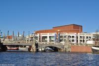 Grachtenrundfahrt in Amsterdam - Oper &ndash; &copy; Martin Büchner (Eberhardt TRAVEL)