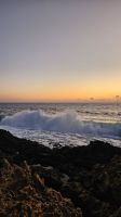 Wellen zum Sonnenuntergang &ndash; &copy; Laura-Sophie Kubot (Eberhardt TRAVEL)