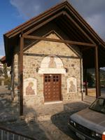 Scheunendachkirche von Agros &ndash; &copy; Jens Petzoldt (Eberhardt TRAVEL)