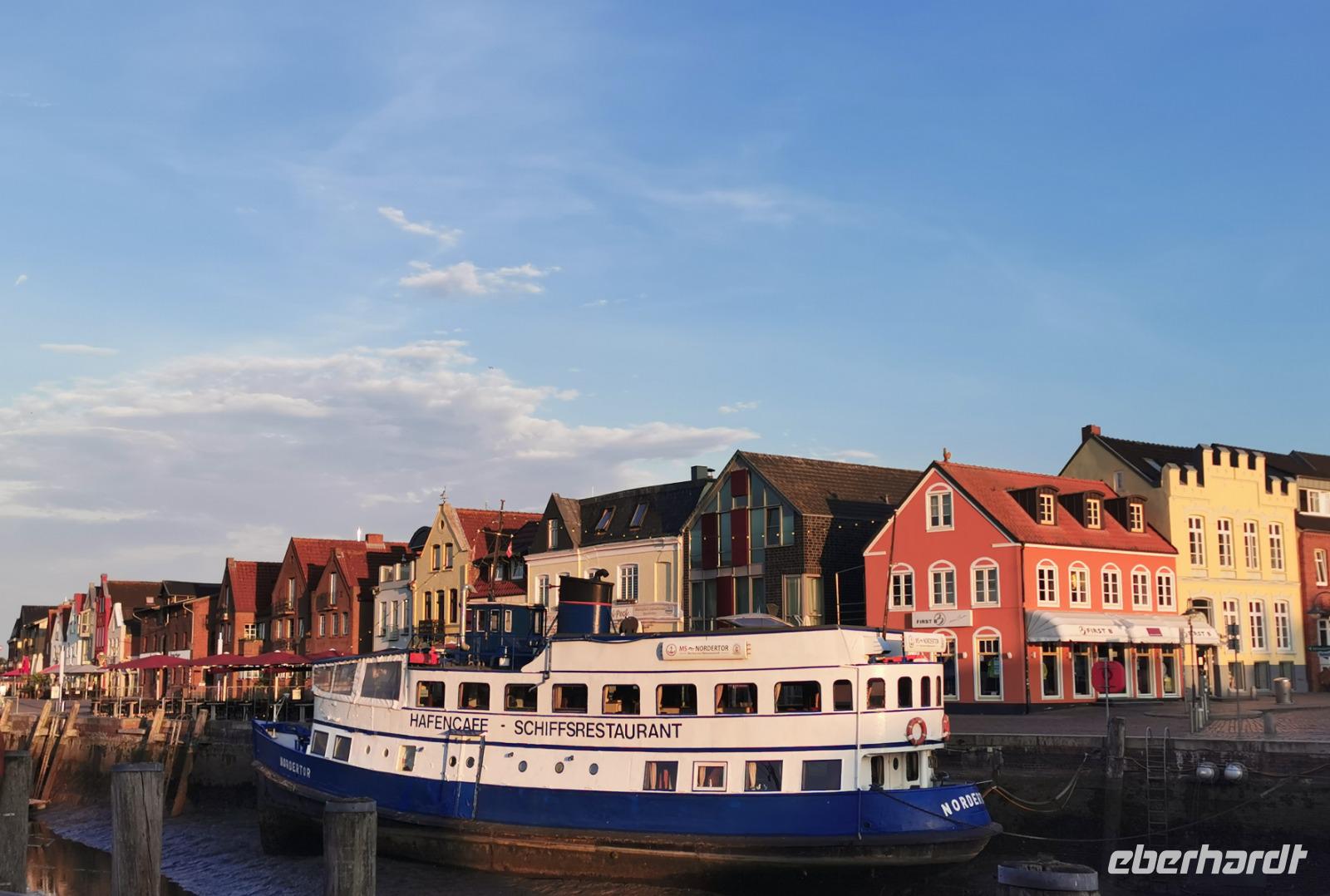 Husum, Hafen &ndash; &copy; Simone Willner (Eberhardt TRAVEL)
