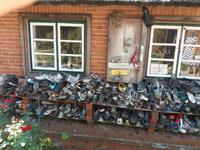 Schuhe aus dem MEER &ndash; &copy; Ulrike Blenke (Eberhardt TRAVEL)
