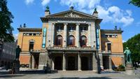 003 Oslo, Nationaltheater &ndash; &copy; Konrad Füssel (Eberhardt TRAVEL)