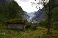270 Wanderung zum Briksdalsbreen &ndash; &copy; Konrad Füssel (Eberhardt TRAVEL)