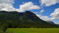 374 Hemsedal, Hydnefossen140 m und Berg Veslehorn 1300 m