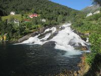 Wasserfall in Hellesylt &ndash; &copy; Ingrid Langer (Eberhardt TRAVEL)