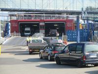 Fähre nach Hirtshals Beladung &ndash; &copy; Ingrid Langer (Eberhardt TRAVEL)