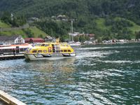 Tenderboote zur AIDAluna in Geiranger &ndash; &copy; Annette Weise (Eberhardt TRAVEL)