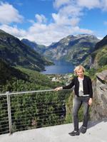 Blick in den Geirangerfjord (Reiseleiterin Katrin) &ndash; &copy; Katrin Deutschbein (Eberhardt TRAVEL)