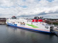 Bye bye Kiel, Blick zur Stena Line &ndash; &copy; Anna Stiebing (Eberhardt TRAVEL)