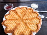 norwegische Waffeln - YUMMI &ndash; &copy; Anna Stiebing (Eberhardt TRAVEL)