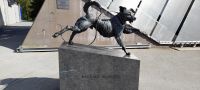 Monument mit Hund am Holmenkollen &ndash; &copy; Ingrid Langer (Eberhardt TRAVEL)