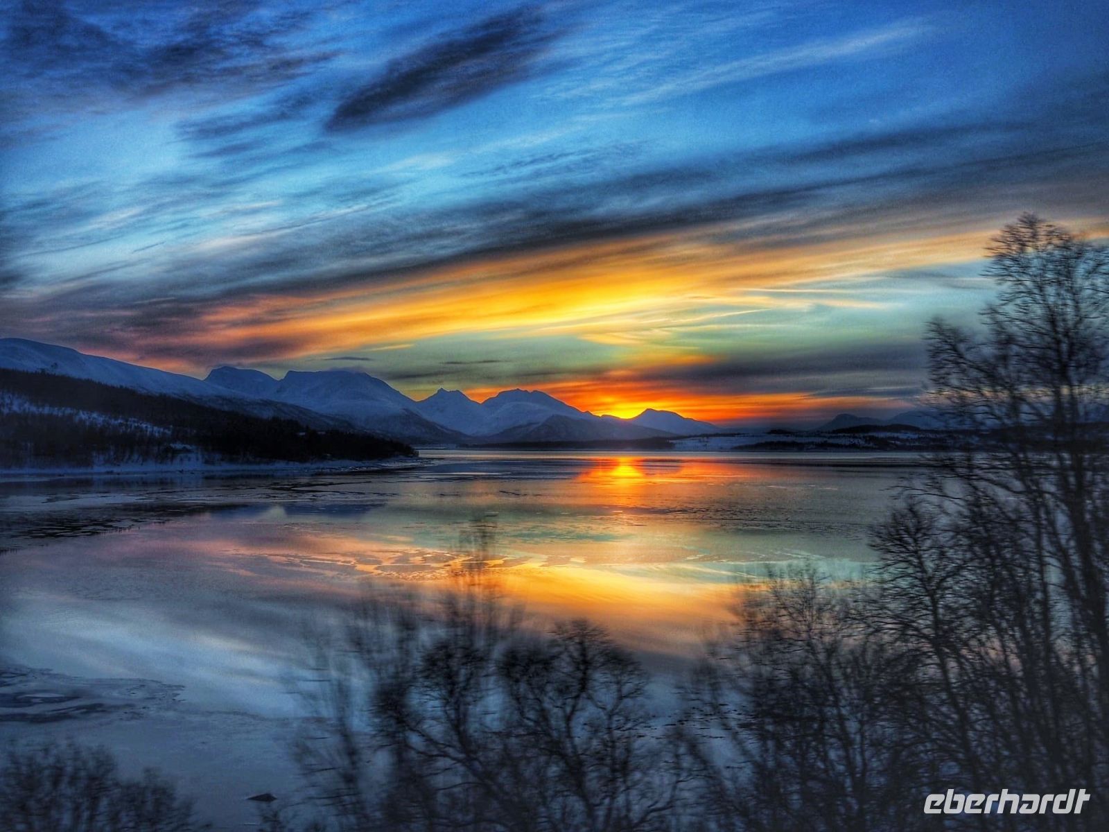 Norwegen - Tromso - traumhafter Sonnenuntergang.jpg &ndash; &copy; Annett Müller (Eberhardt TRAVEL)