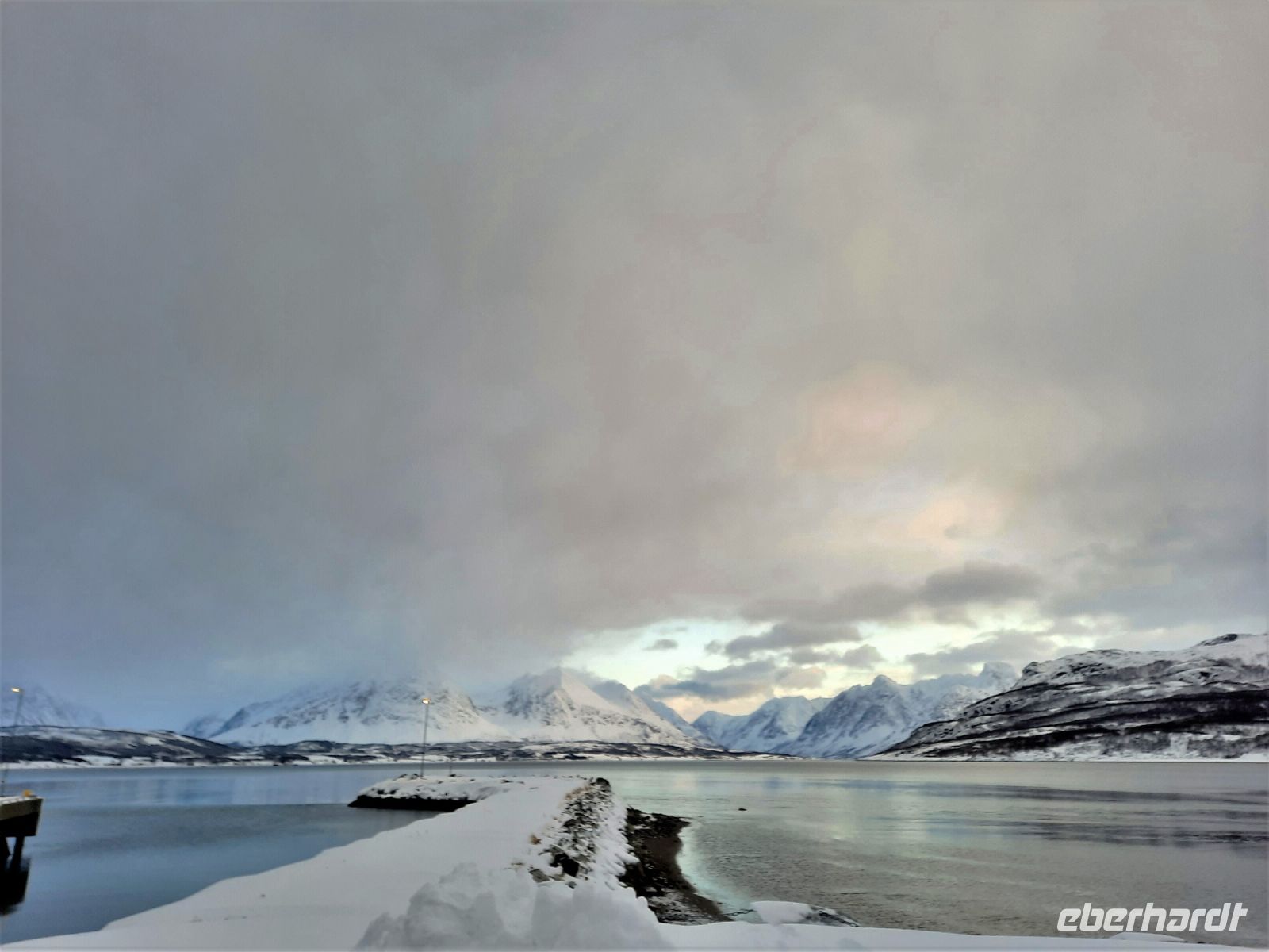 Norwegen - Landschaft um den Lyngen Fjord.jpg &ndash; &copy; Annett Müller (Eberhardt TRAVEL)