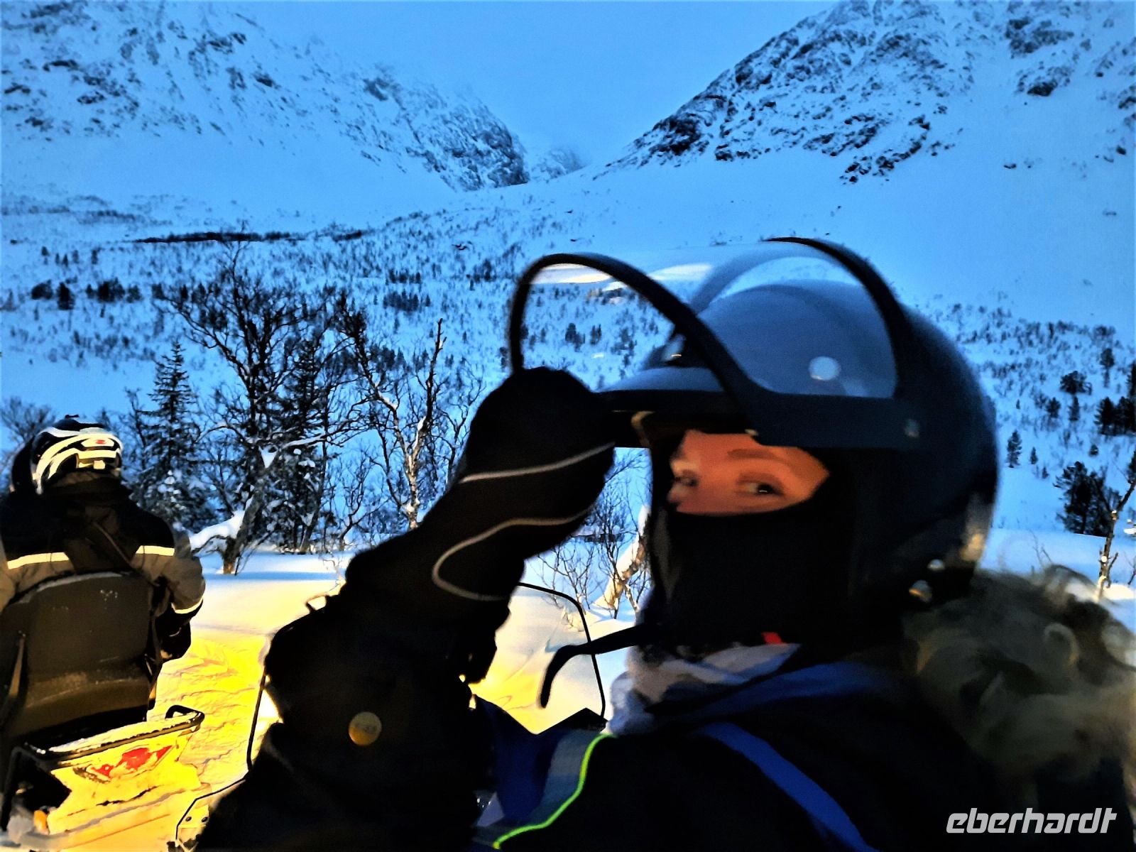 Norwegen - Motorschlitten Fahrt in den Lyngen Alpen - einfach nur genial.jpg &ndash; &copy; Annett Müller (Eberhardt TRAVEL)