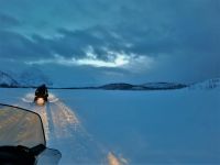 Norwegen - Motorschlitten Fahrt in den Lyngen Alpen - Sundowner Time 14:30 Uhr.JPG &ndash; &copy; Annett Müller (Eberhardt TRAVEL)