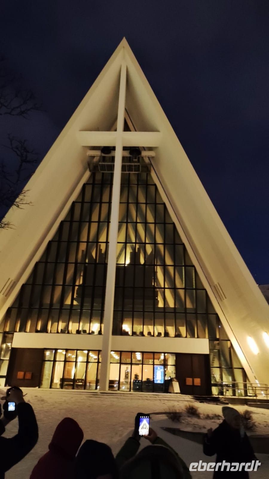 Tromsö - Eismeerkathedrale &ndash; &copy; Katrin Deutschbein (Eberhardt TRAVEL)