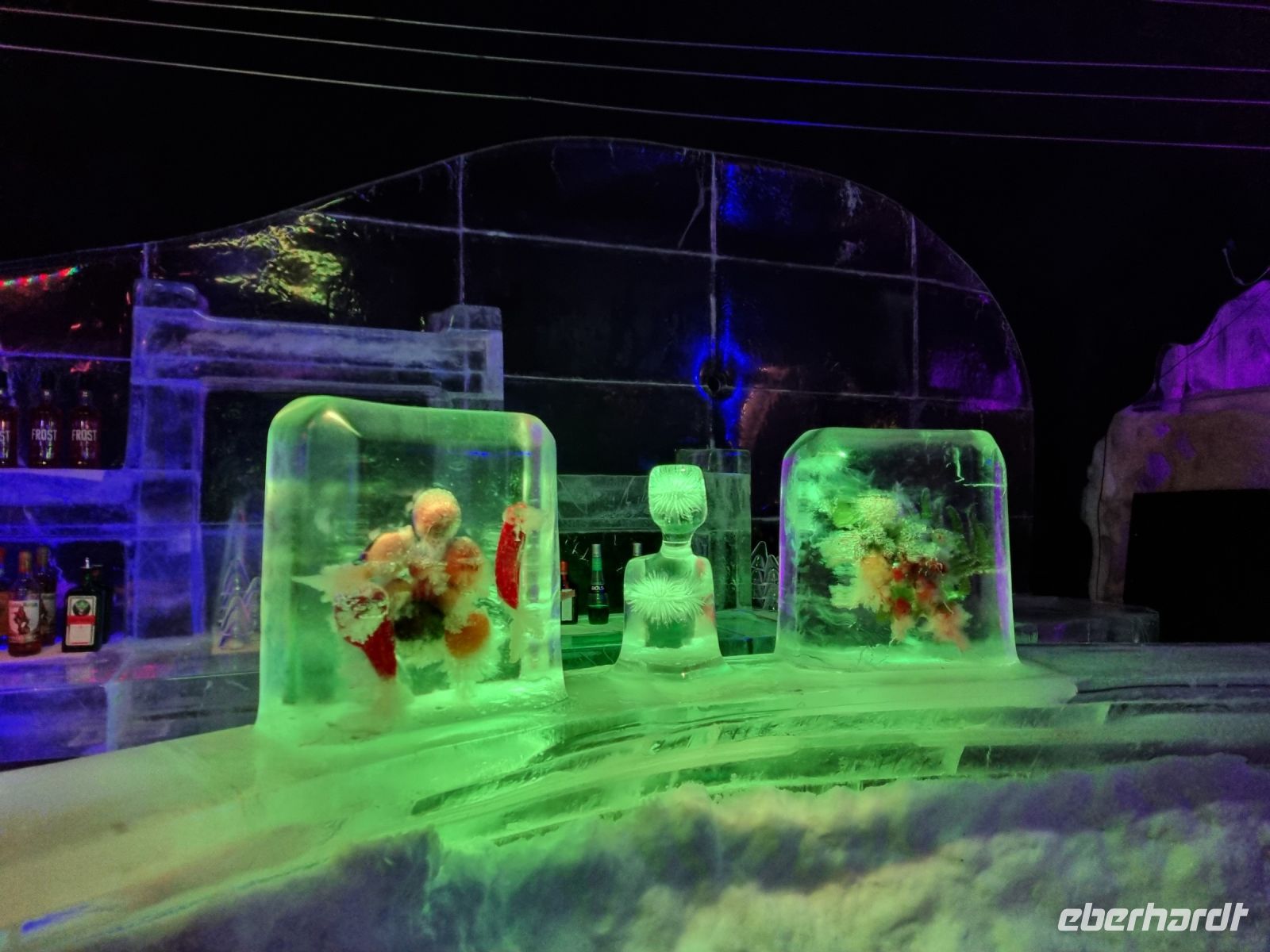 Svolvær (Lofoten) - Magic Ice Bar &ndash; &copy; Katrin Deutschbein (Eberhardt TRAVEL)