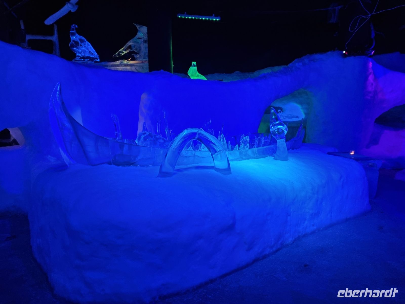 Svolvær (Lofoten) - Magic Ice Bar &ndash; &copy; Katrin Deutschbein (Eberhardt TRAVEL)