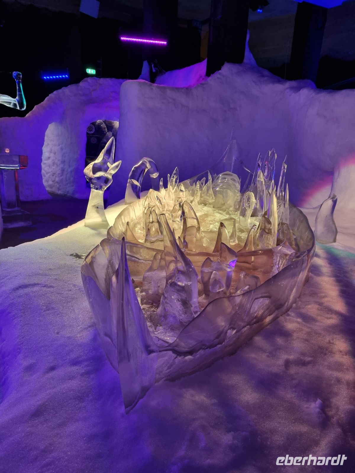 Svolvær (Lofoten) - Magic Ice Bar &ndash; &copy; Katrin Deutschbein (Eberhardt TRAVEL)