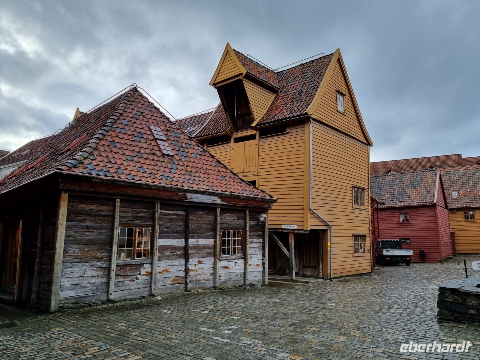 Bergen - Hanseviertel Bryggen &ndash; &copy; Katrin Deutschbein (Eberhardt TRAVEL)