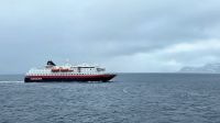 Tag 8 - Morgendliches Treffen mit der MS Polarlys.jpg &ndash; &copy; Christin Kuschka (Eberhardt TRAVEL)