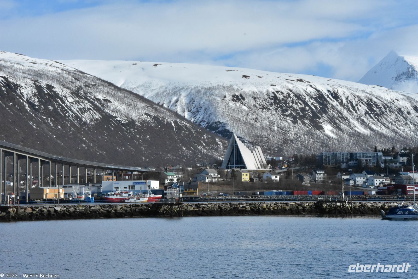 Hurtigruten - MS Polarlys - Tromsø - Eismeerkathedrale &ndash; &copy; Martin Büchner (Eberhardt TRAVEL)