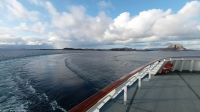 Hurtigruten - MS Polarlys - Nordland - Helgelandskysten - Brønnøysund - Berg Torghatten &ndash; &copy; Martin Büchner (Eberhardt TRAVEL)