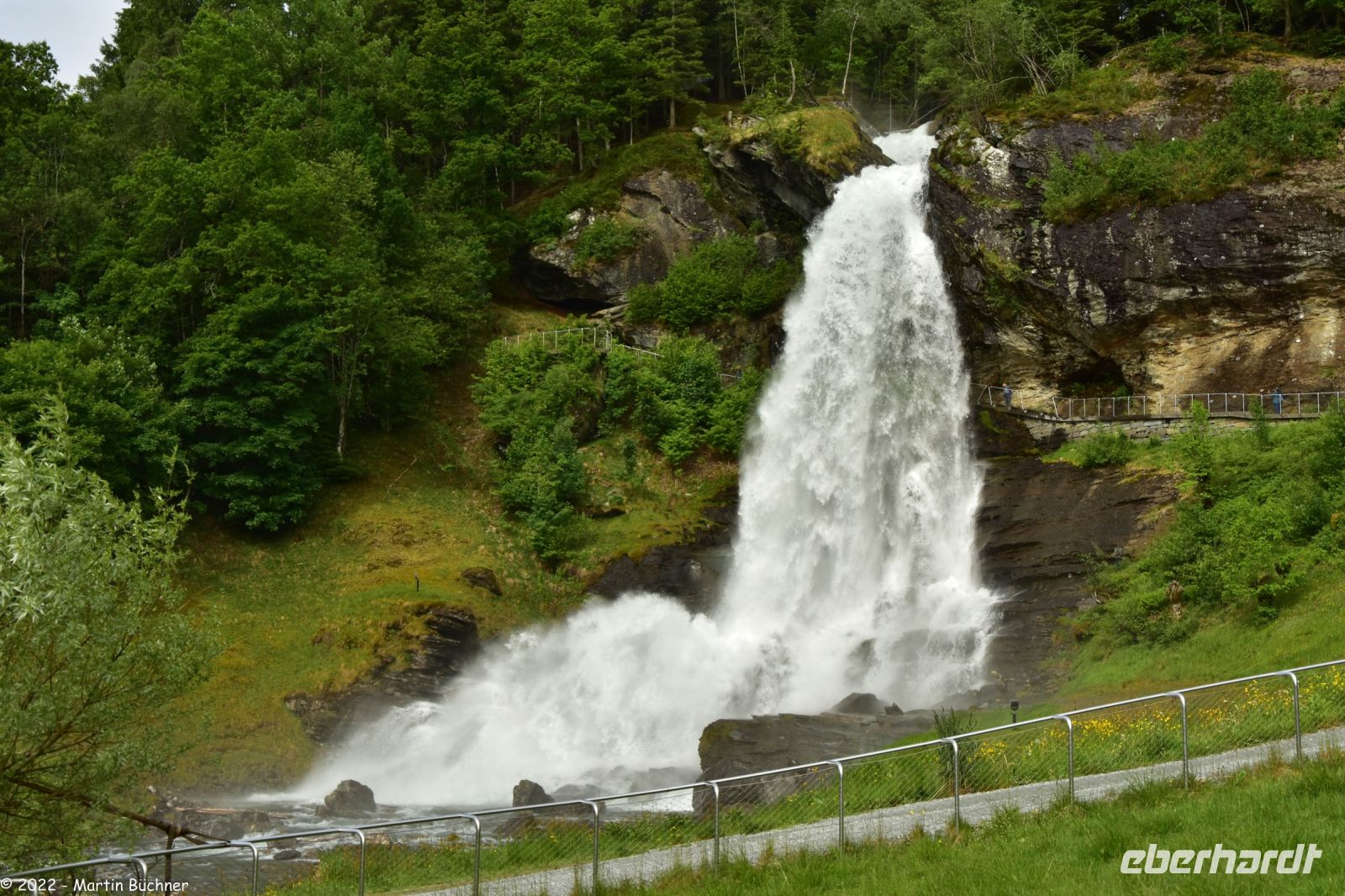 Steindalsfossen &ndash; &copy; Martin Büchner (Eberhardt TRAVEL)