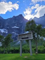 0409 Trollwand &ndash; &copy; Jörg Nesse (Eberhardt TRAVEL)