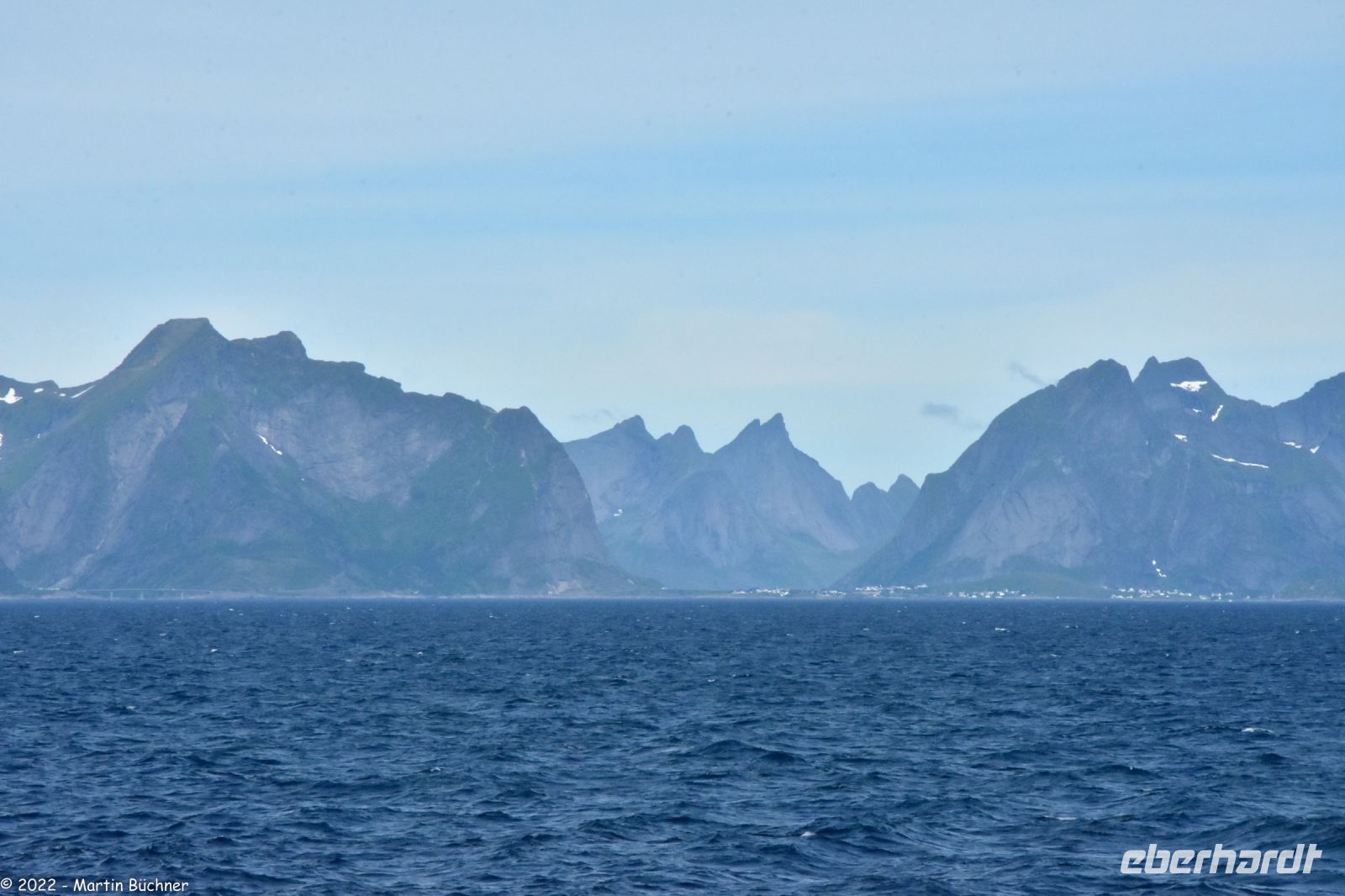 Lofotenwand &ndash; &copy; Martin Büchner (Eberhardt TRAVEL)