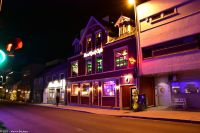 Heute Hardrock Café Tromsø - früher hielt sich Roald Amundsen in diesem Haus auf, wenn er in Tromsø weilte &ndash; &copy; Martin Büchner (Eberhardt TRAVEL)