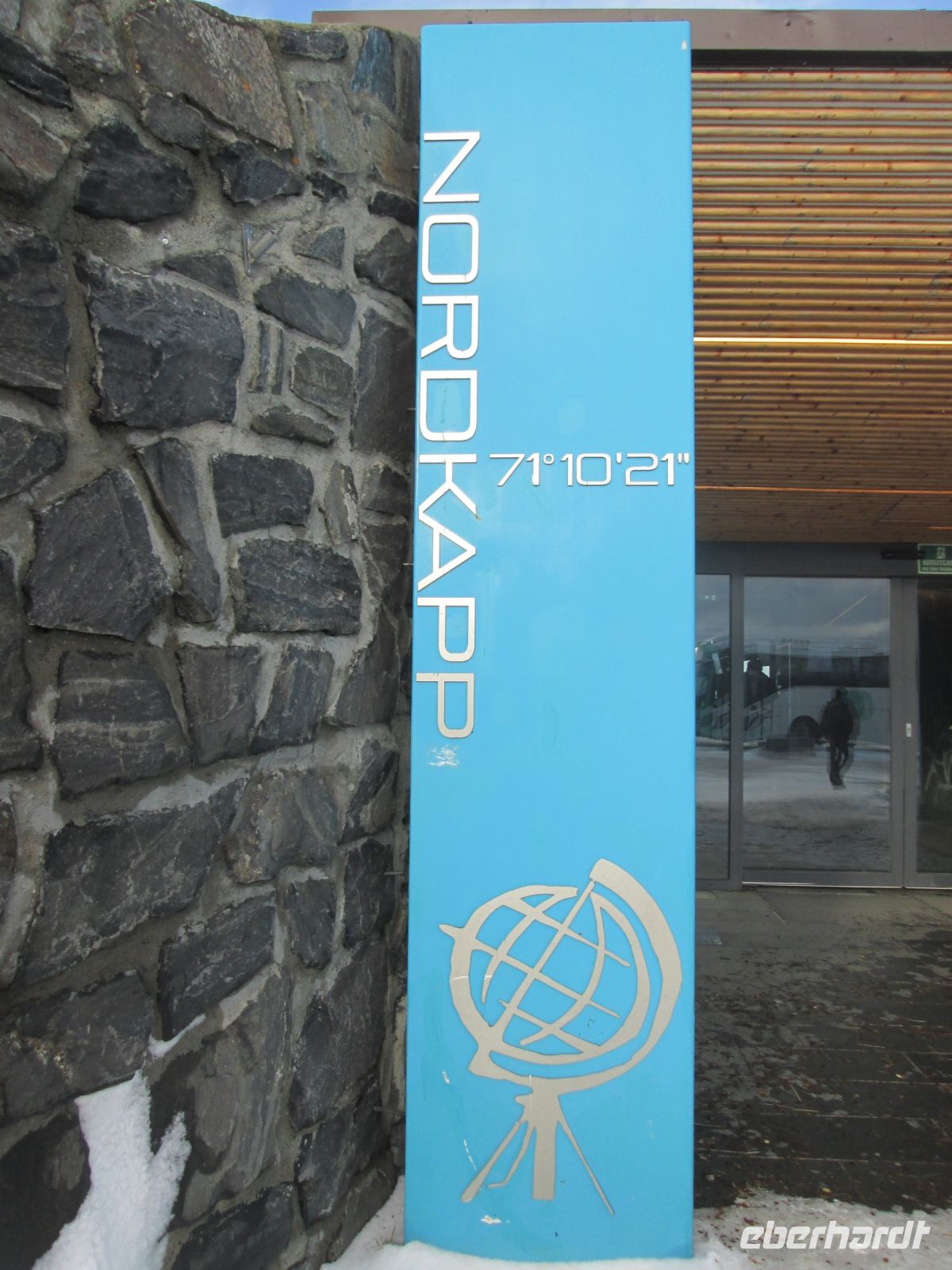 Eingang zur Nordkaphalle &ndash; &copy; Heike Heinen (Eberhardt TRAVEL)