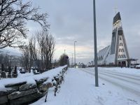 Spaziergang in Hammerfest &ndash; &copy; Madlena Voigt (Eberhardt TRAVEL)